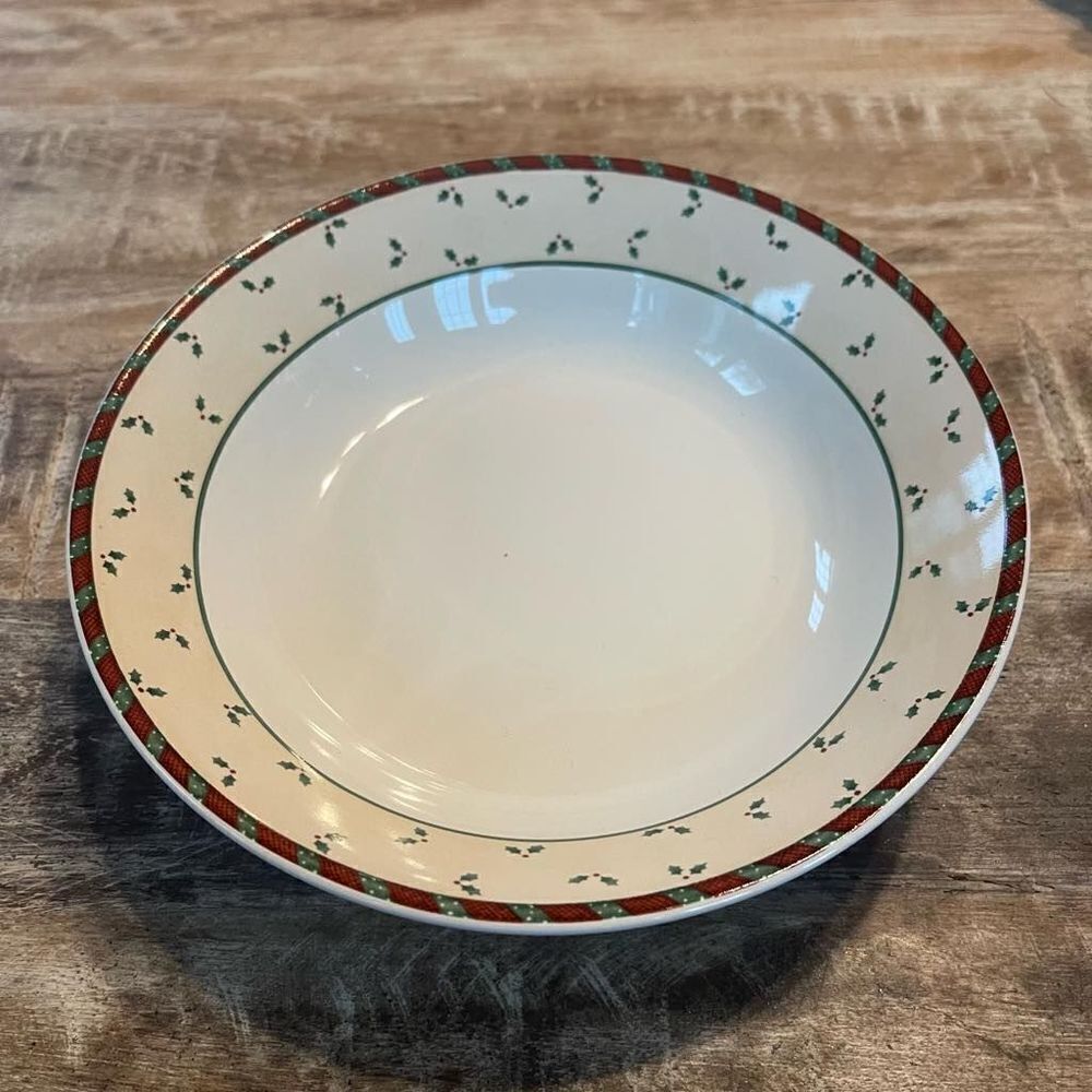 Debbie Mumm Santa’s Spirit Bowls set of 4